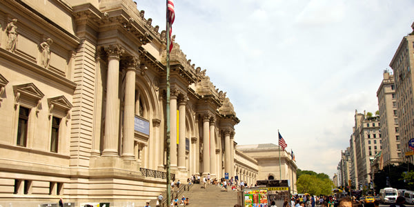 Main entrance for the public.